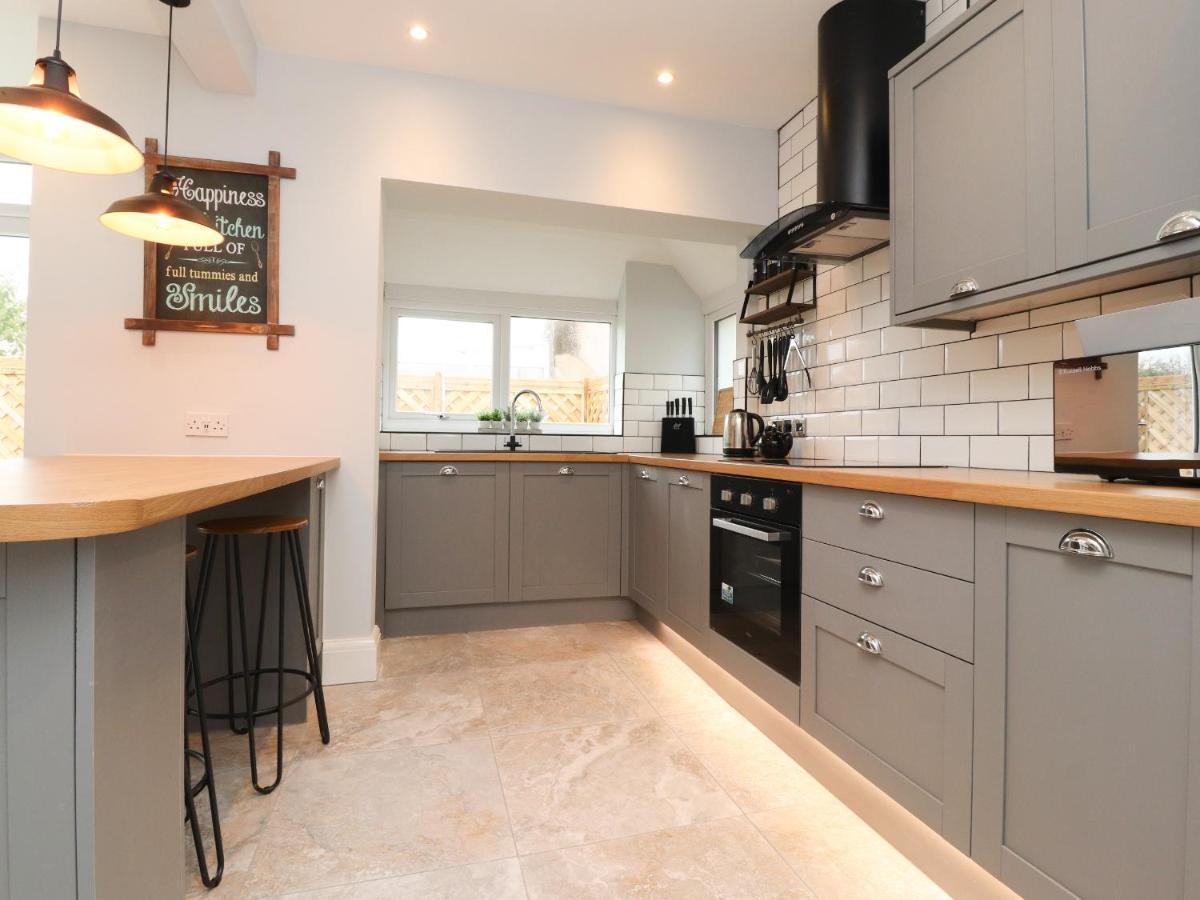 23 Ryden Avenue Villa Cleveleys Exteriör bild