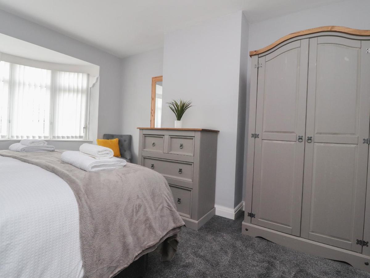 23 Ryden Avenue Villa Cleveleys Exteriör bild